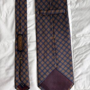 Coach Men's Navy and Tan Checkered Tie